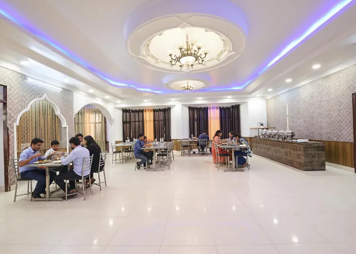 Fabhotel Sn Resort