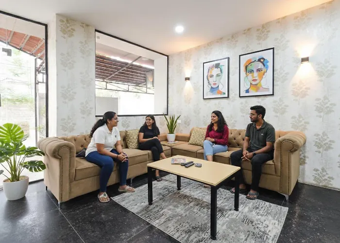 Fabhotel Unnam - Nr Amazon Hyderabad Campus, Financial District, Gachibowli