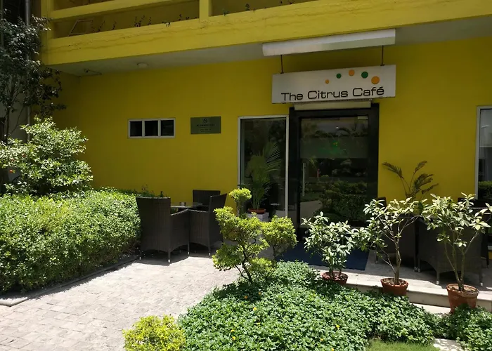 Lemon Tree Hotel, Udyog Vihar, Gurugram