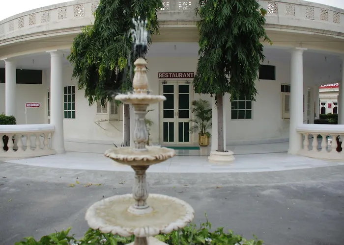 Garden Hotel - Heritage By Hrh Group Of Hotels