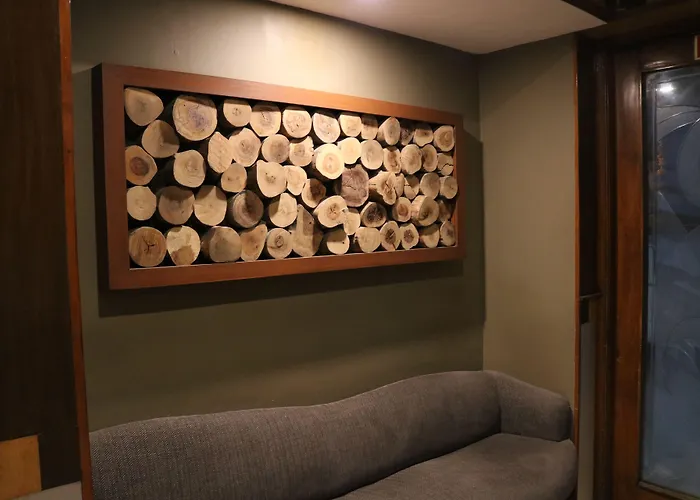 Hotel Park Residency