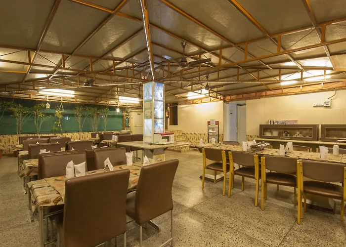 Hotel Grand Park Inn