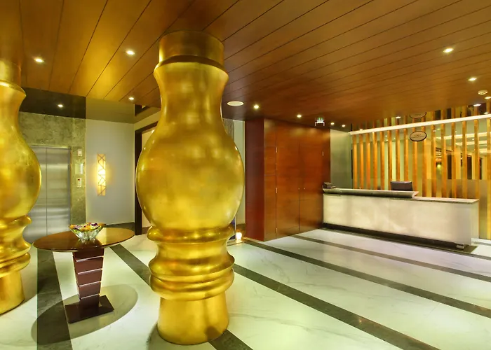 Marigold Sarovar Portico Shimla With Heated Pool And Ac Rooms-A Resort Cottage And Spa