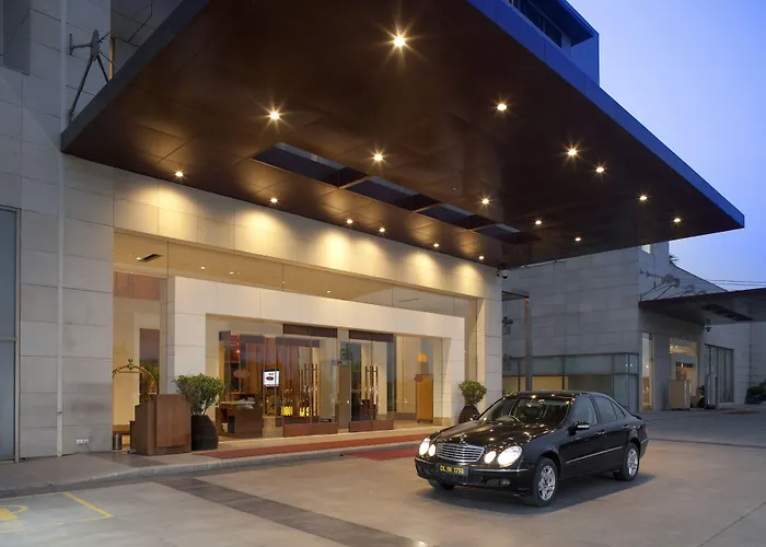 Crowne Plaza New Delhi Okhla By Ihg