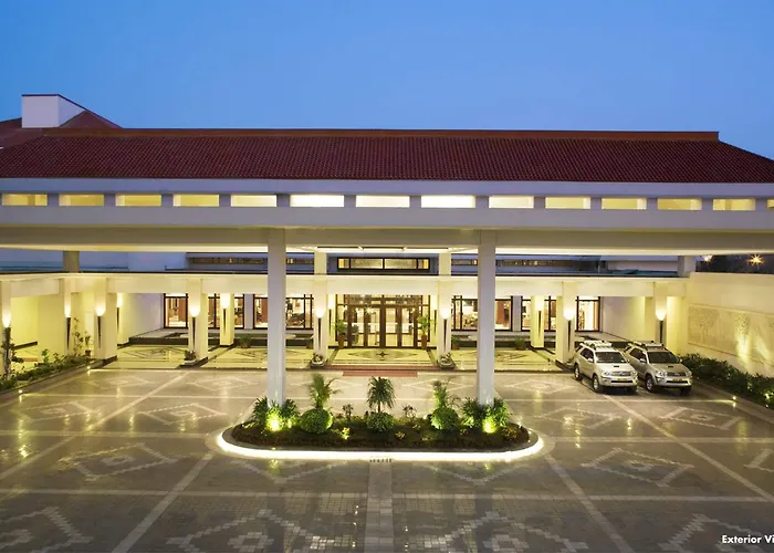 Jaypee Greens Golf & Spa Resort