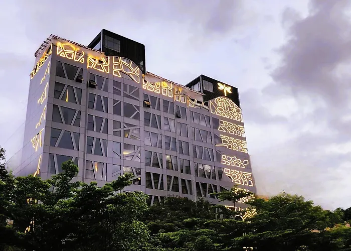 Dragonfly Hotel - The Art Hotel