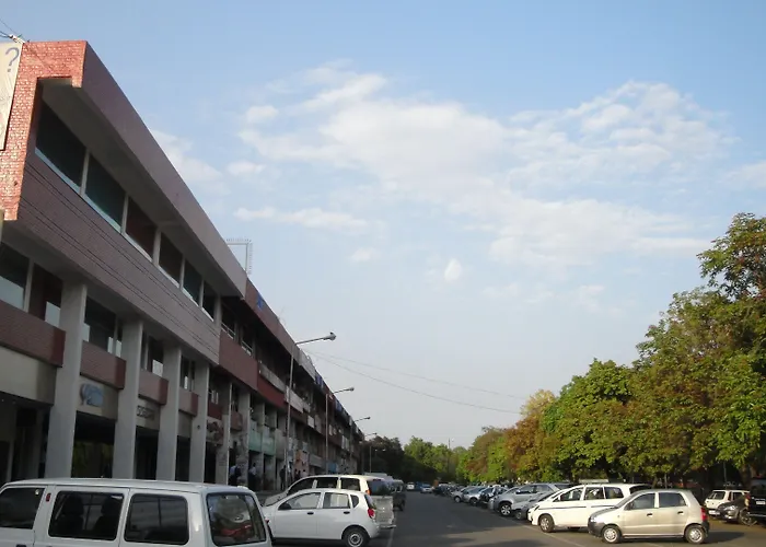 Maya Hotel