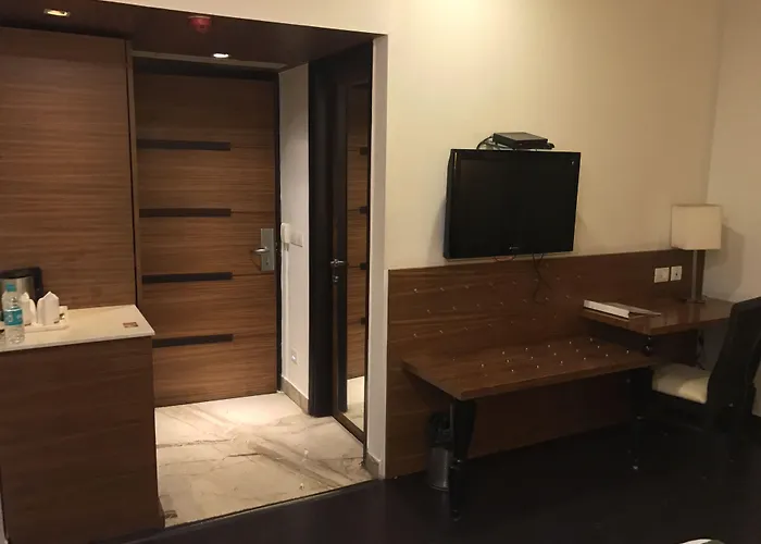 Hotel Ivory 32