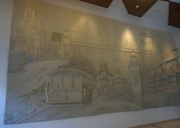 Sfo Hotel And Suites