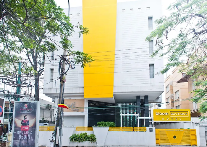 Bloom Hotel - Indiranagar