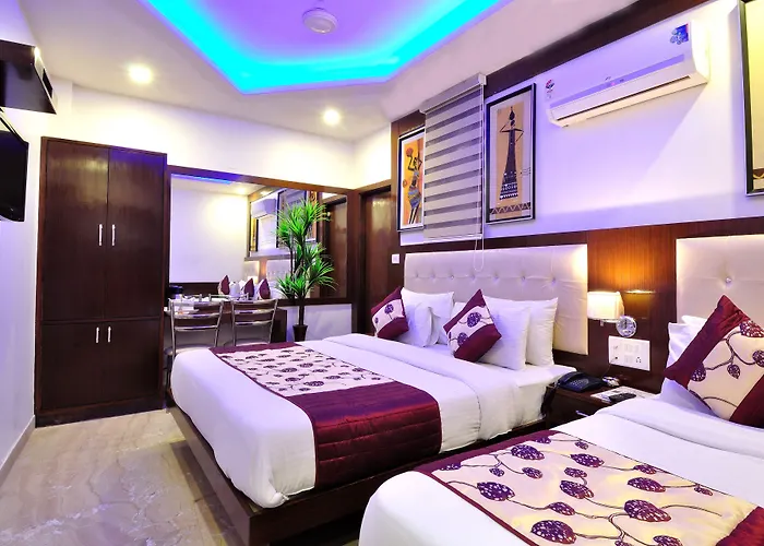 Hotel Nirmal Mahal - Paharganj - New Delhi