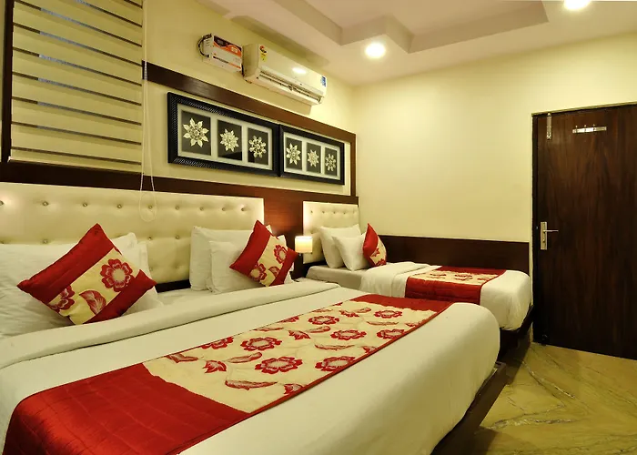 Hotel Nirmal Mahal - Paharganj - New Delhi