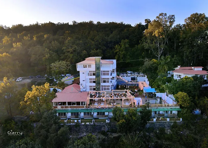 Hotel Rajpur Heights