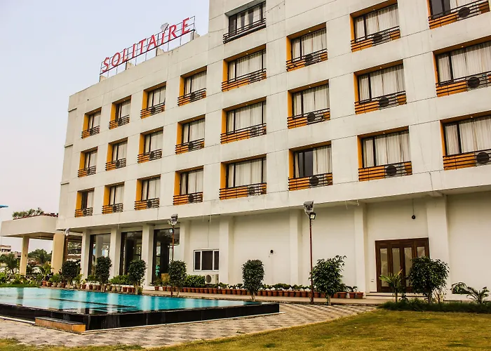 Solitaire Hotel And Resorts