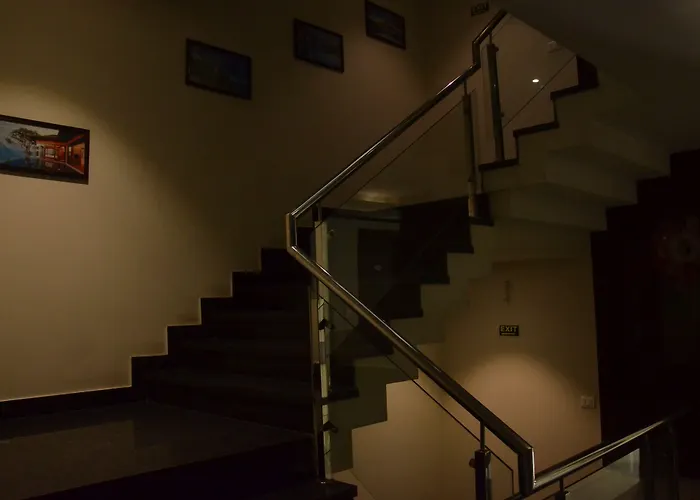 Hotel Sopan Heights