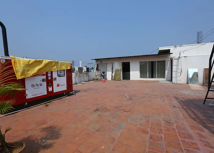 Zingle Stay Airport Hotel