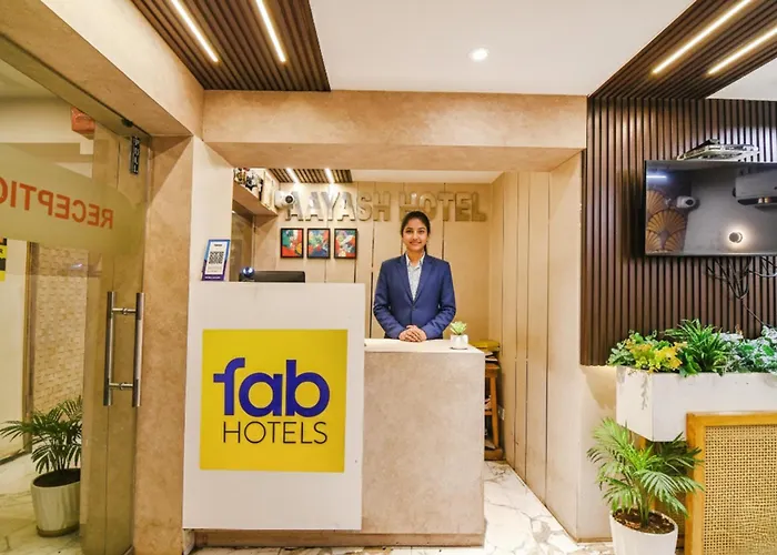 Fabhotel Aayash - Nr City Center Metro Station