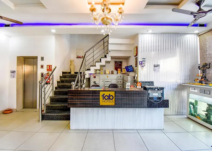 Fabhotel City Pride