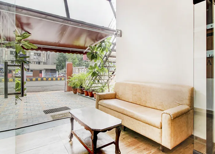 Itsy Hotels Aditya