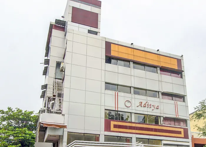 Itsy Hotels Aditya