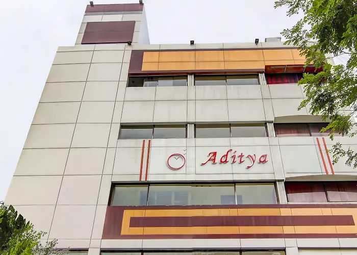 Itsy Hotels Aditya
