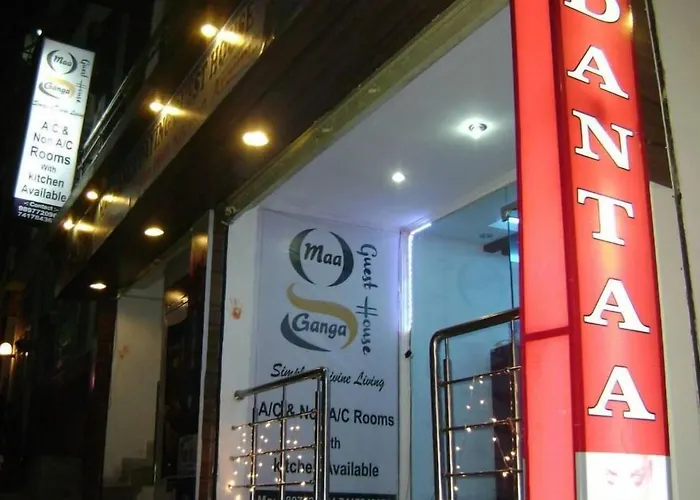 Bluestays Hostel