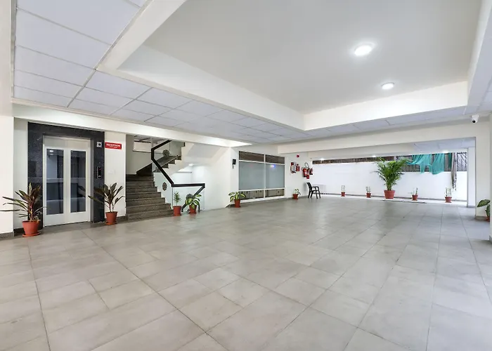 Palm Stay - Studios & Rooms