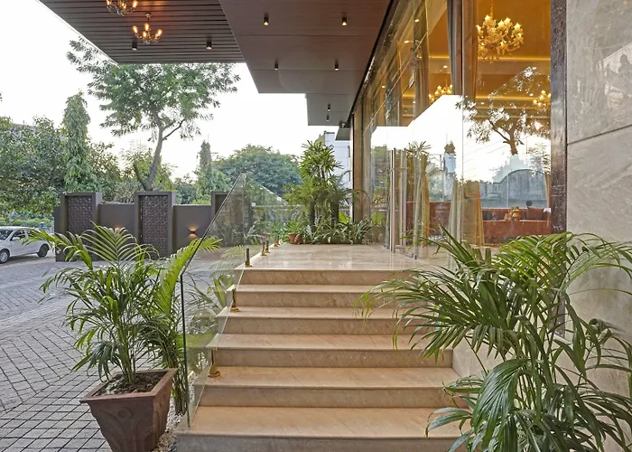 Treebo Premium Golden Bliss Trimurti Nagar Square