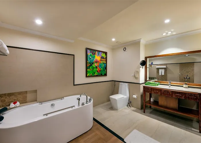 Mayfair Lagoon