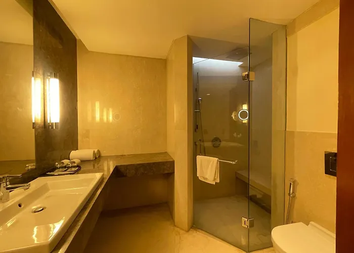 The Anya Hotel Gurgaon - Golf Course Road