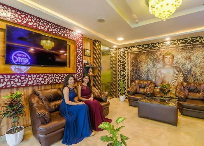 Fabhotel Gmc Grand