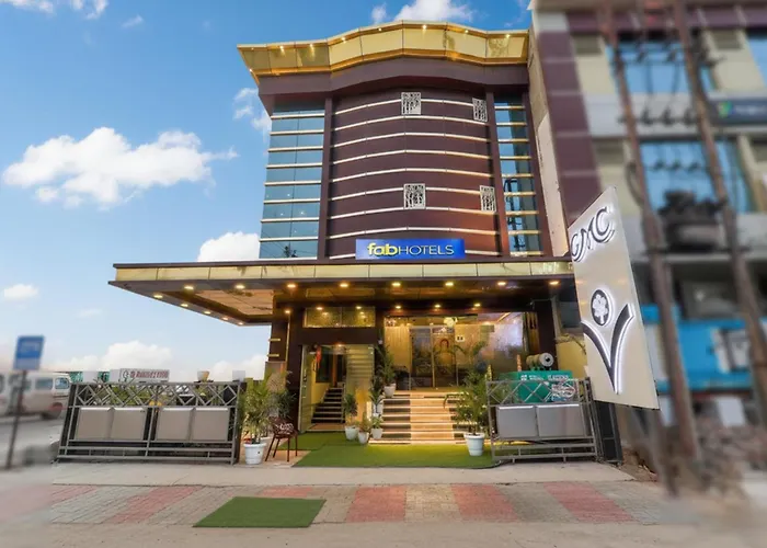 Fabhotel Gmc Grand