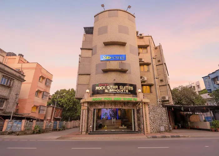 Fabhotel Prime Rockstar Suites - Nr Park Circus 7 Point