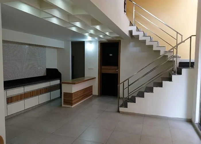 Palette The Royal Castle Resort By Checkin, Rajkot