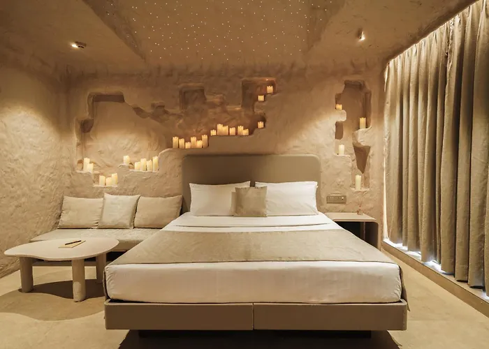 Dragonfly Hotel - The Art Hotel