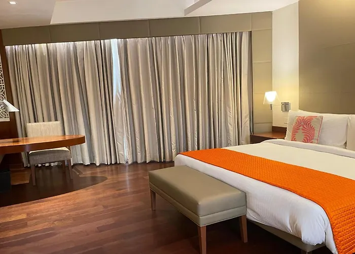 The Anya Hotel Gurgaon - Golf Course Road