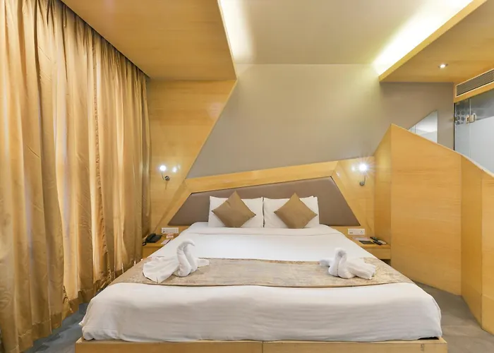 Dragonfly Hotel - The Art Hotel
