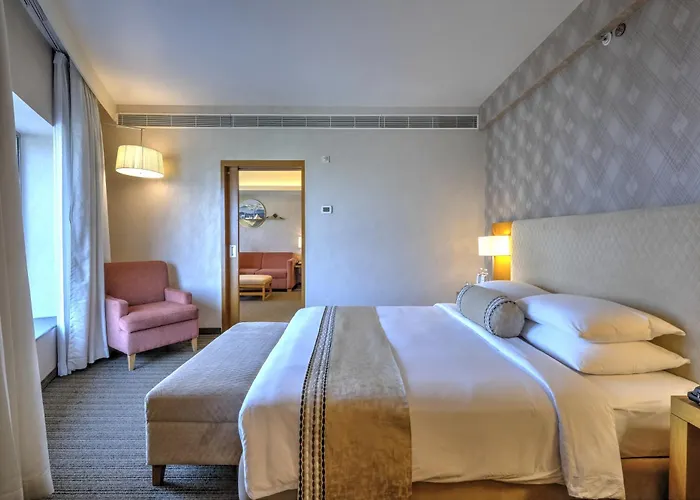 Hyatt Place Hyderabad Banjara Hills