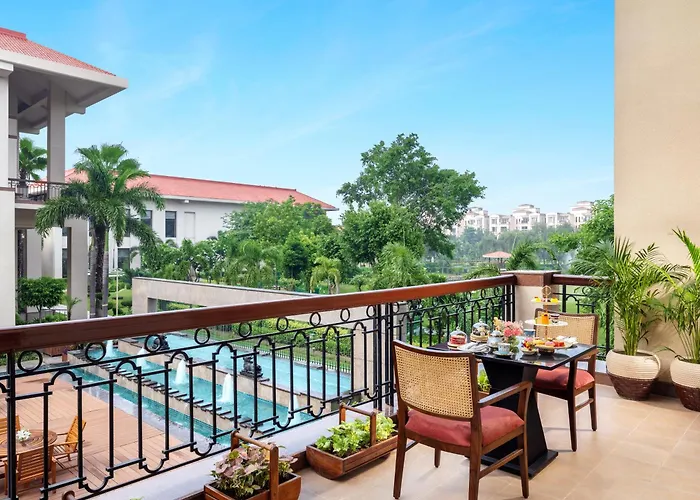 Jaypee Greens Golf & Spa Resort