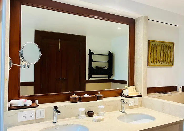 Jaypee Greens Golf & Spa Resort