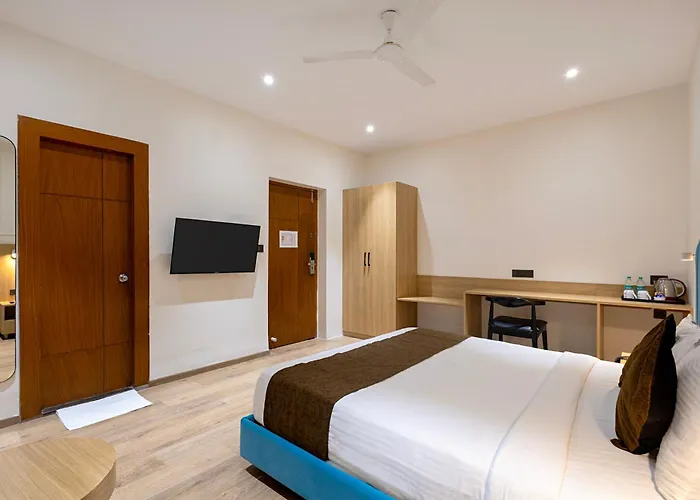 Monday Hotels Hitec City