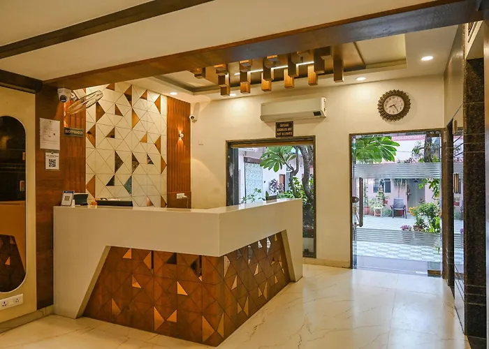 Hotel Jaisingh Palace