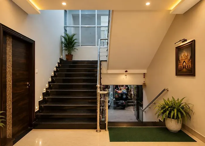 Hotel Pulse Inn- Near Jaipur Railway Station