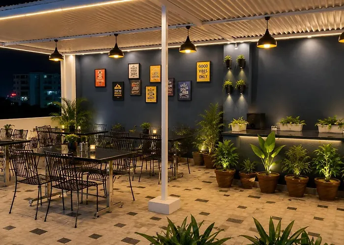 Hotel Pulse Inn- Near Jaipur Railway Station