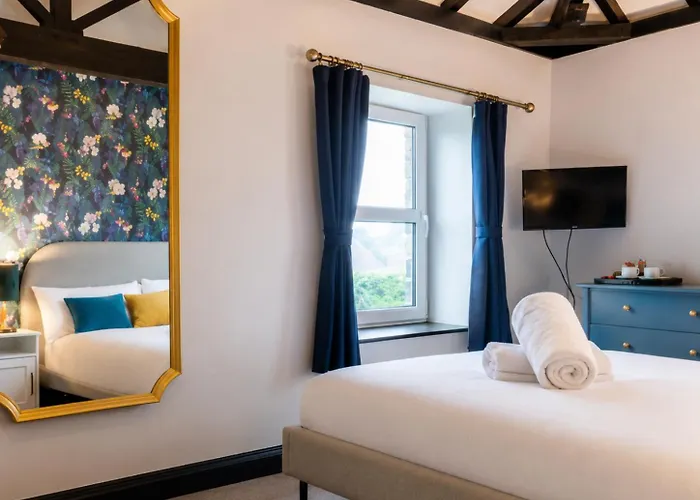 Heath Cottage Hotel