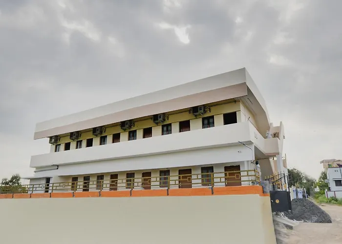 Hotel O Aruthraa Residency