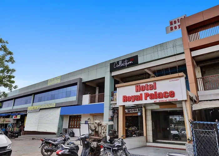 Hotel O Royal