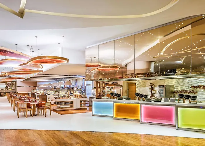 Pullman New Delhi Aerocity