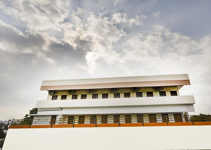 Hotel O Aruthraa Residency