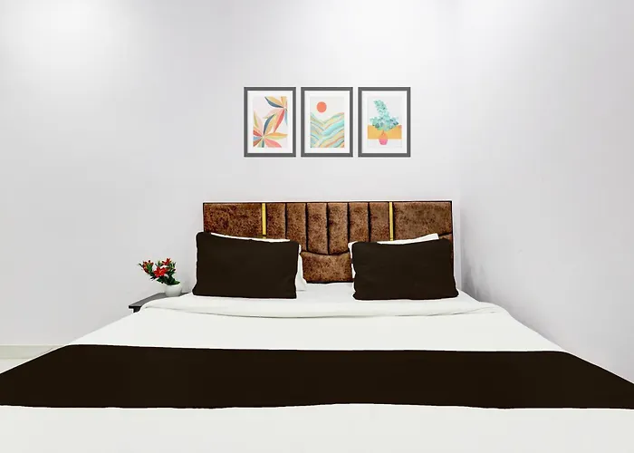 Hotel The Arrow Near Paschim Vihar